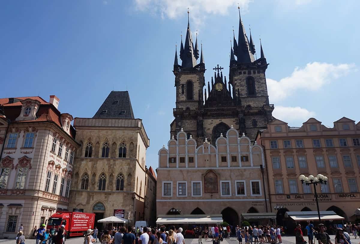old-town-square-in-prague